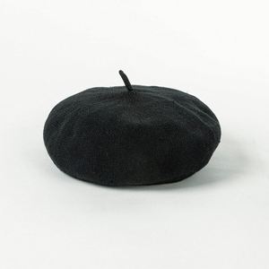 Nouvelle Arrivée 2025 – Chapeau Béret en Lin Tricoté Respirant pour Femme, Tendance Printemps-Été, Idéal pour Voyages en Plein Air, Plage et Style Décontracté, Chapeau de Soleil Type Peintre - Product Image 6