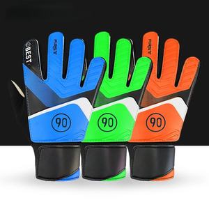 Dernier modèle de <span class=keywords><strong>gants</strong></span> de <span class=keywords><strong>gardien</strong></span> de but de football pour juniors et enfants, protection des paumes, antidérapants, <span class=keywords><strong>gants</strong></span> de football épaissis pour l'extérieur - Product Image 4