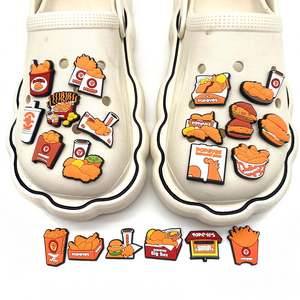 Popeyes Fried Chicken Series Charms Cartoon Shoe Charms para niños Zapato Sandalias Pulsera Decoración Accesorios - Product Image 3