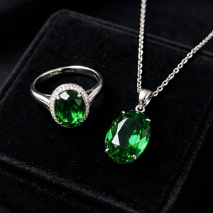 Piedras de Cristal K9 Ovaladas con Reverso Puntiagudo, Color Verde, para Manualidades y Joyería, Venta al Por Mayor - Product Image 1
