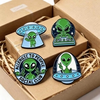 Ensemble de pin's émaillés mignons sur le thème des extraterrestres, broches amusantes en forme de soucoupe volante, cadeau spatial science-fiction pour sacs à dos et vestes