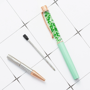 Bolígrafo Novedoso con Planta Flotante en Líquido Verde, Cuerpo Transparente Verde Menta, Clip Dorado Rosa - Product Image 2