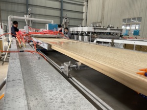 Hoàn toàn tự động PVC cửa máy làm WPC bảng cửa Khung máy làm WPC bảng cửa máy - Product Image 6