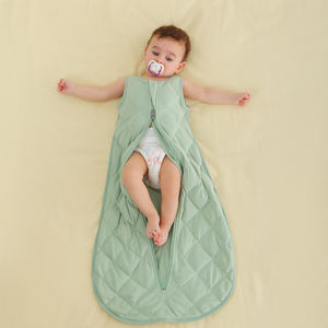 Sacchi a pelo per neonati in cotone gravitazionale di 2025 nuovo arrivo su misura senza maniche con cerniera a due vie - Product Image 2