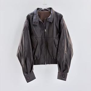 Veste en cuir de mouton semi-tanné de luxe pour <span class=keywords><strong>femme</strong></span>, personnalisable en usine, avec col, poignets, boutons et poches, pour le quotidien - Product Image 5