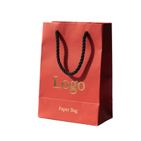 Sac en papier de luxe avec logo personnalisé imprimé en offset, fabriqué avec des matériaux recyclés pour l'emballage de bijoux