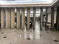 Cloisons mobiles commerciales insonorisées en cuir, design moderne, cadre en aluminium, haute capacité de charge, pour écoles et gymnases