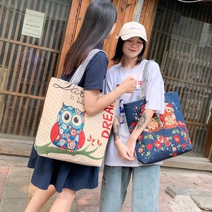 Borsa in tela ricamata alla moda all'ingrosso per la scuola, borsa a tracolla minimalista in stile coreano, borsa tote <span class=keywords><strong>da</strong></span> donna per lo shopping - Product Image 3