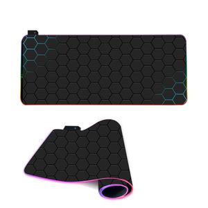 Tapis de souris géométrique hexagonal en nid d'abeille noir RGB, grand tapis de souris LED, modes d'éclairage réglables, base en caoutchouc, tapis de bureau pour clavier de jeu - Product Image 1
