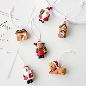 Assortiment d'ornements de Noël en résine, Pendentifs Père Noël, Cerf, Chiot, Mini Maison, Coffret de 4 pièces, Décoration de sapin de Noël, Cadeau - Product Image 1