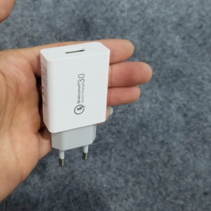 Uscita originale ad alta velocità Usb caricabatterie rapido Plug US EU per <span class=keywords><strong>iphone</strong></span> tipo c Micro telefono adattatore per caricabatterie - Product Image 6