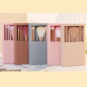 Juego de Brochas de Maquillaje Veganas de Marca Privada 2023, Libres de Crueldad Animal, Color Rosa, Fibras Sintéticas de Alta Calidad con Mango de Madera, 5 Piezas, Logotipo OEM - Product Image 6