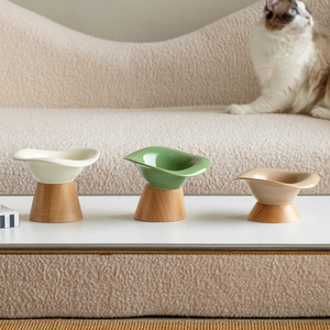 Shamitao Eco-Friendly 2-in-1 Tempat Makan Hewan Peliharaan Anti-Selip Bentuk Bunga dengan Alas Kayu Tahan Lama Grosir Pabrik Mangkuk Kucing dan Anjing - Product Image 6