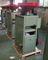 Rouleau en caoutchouc et rouleau en fer combinés SB50 Paddy Rice Husker Machine/rizier et fraiseuse