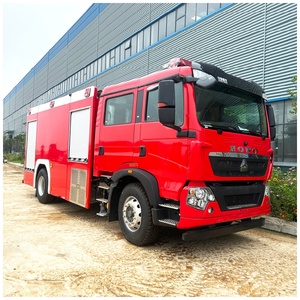 Camión Cisterna de Agua HOWO 4x2 con Capacidad de 8 Toneladas para la Lucha Contra Incendios y el Transporte de Agua - Product Image 5