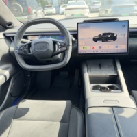 Voiture hybride rechargeable d'occasion LYNK CO 10 EM-P AWD 2025, 240 km d'autonomie, charge rapide, 1.5T Turbo automatique, 5 places