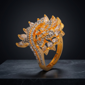 Anillo de Moda para Mujer Chapado en Oro con Forma de Flor y Engaste Pavé - Estilo Vintage con Piedra Blanca de Laboratorio Corte Marquesa para Fiesta - Product Image 3