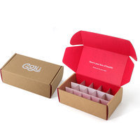 Boîte d'expédition postale en papier ondulé personnalisée pour le commerce électronique emballage de livraison bande adhésive déchirable boîte d'emballage postale avec logo