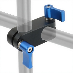 Collier de serrage pour tige de 15 mm 90° °   Connecteur de tube transversal en aluminium pour adaptateur de rail, compatible avec les cages de caméra d'<span class=keywords><strong>action</strong></span> GoPro, les montures de DSLR, les systèmes Follow Focus et les supports de moniteur - Product Image 3