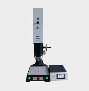 Nuevo equipo ultrasónico de 15kHz con fuerte hermeticidad al aire y al agua Buena fuerza de soldadura para varios materiales como vasos de plástico - Product Image 2