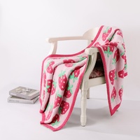 Übergroße Strickdecke Anti-Pilling Individuelle Farbe 760g 40*60 100% Polyester Gestrickte Wurfdecke