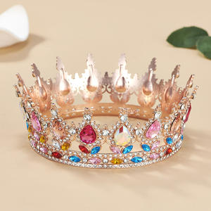 Corona Barocca Rotonda <span class=keywords><strong>per</strong></span> Sposa, Tiara in Lega, Decorazione <span class=keywords><strong>per</strong></span> Torte Nuziali, Accessori e Forniture <span class=keywords><strong>per</strong></span> Matrimoni - Product Image 1