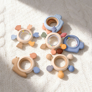 Jouet de dentition en silicone de qualité alimentaire pour bébé, hochet apaisant pour les gencives, bâtonnet à mordre pour prévenir les morsures aux doigts et favoriser la poussée des dents - Product Image 4