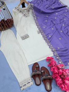 Hand Embroidery Straight Kurti for Woman Wedding Causal Wear Ethnic Kurti Indian Women at Effective Cost With Good Quality - Product Image 2