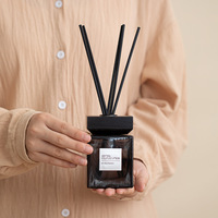 Diffuseur de parfum artisanal de luxe en verre 200 ml, huile essentielle sans fumée, parfum longue durée pour la décoration de la maison