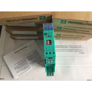 Aislador Pepperl+Fuchs KFD2-SR2-EX2.W para Sistemas de Seguridad Industrial en Áreas Peligrosas - Product Image 4