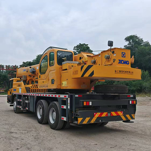 Grue sur camion XCMG QY25K5-II de 25 tonnes d'occasion |   39,5 m de portée |   Moteur Sinotruk - Product Image 3