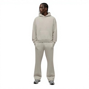 Survêtement à capuche pour homme, couleur unie, 100% coton, coupe ample, décontracté, pour l'automne, avec poches latérales pleine longueur, design respirant - Product Image 1