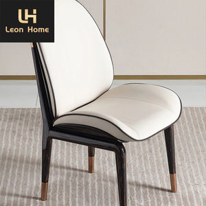 Nouveaux meubles de <span class=keywords><strong>chaise</strong></span> de salle à manger chaises de salle à manger dos <span class=keywords><strong>avec</strong></span> <span class=keywords><strong>poignée</strong></span> en Bronze doré <span class=keywords><strong>chaise</strong></span> de salle à manger en cuir moderne rembourrée de luxe - Product Image 2