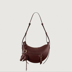 Nuova <span class=keywords><strong>Borsa</strong></span> a Mezzaluna in Vera Pelle con Chiusura a Cerniera, <span class=keywords><strong>Edizione</strong></span> <span class=keywords><strong>Limitata</strong></span> Anno Cavallo 2026, Minimalista ed Elegante per Donne - Product Image 3