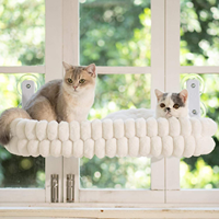 Hamac de fenêtre pour chat en peluche, avec ventouses, siège suspendu confortable et lavable pour chats d'intérieur