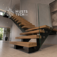Résidence de luxe, architecture minimaliste, fabrication sur mesure, solution technique, escalier mono-tringlerie