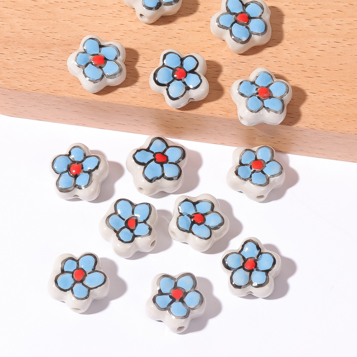 Wholesale New Style Hand-Painted Flower Ceramic Beads DIY Loose Porcelain Beads for Necklace Bracelet Making