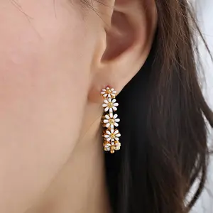 Daisy Flower Charm Hoop Earrings Enamel 18K Gold Stainless Steel Huggie Cute Dainty Floral Gift Non-tarnish Earring For Women