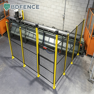 Clôture de protection anti-corrosion pour machines, structure métallique, configuration flexible pour ligne de production, mur de délimitation personnalisé, étanche - Product Image 1