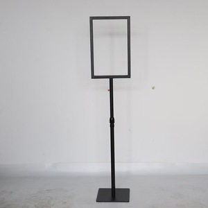 Espositore da Terra Regolabile con Base Rotonda A0 A1 A2 A3 A4 A5 A6 Porta Menu Supporto per Insegne - Product Image 5