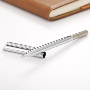 Stylo à bille élégant en acier inoxydable couleur argent, chromé argent, avec logo sportif, grande recharge - Product Image 2