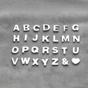 Ciondolo <span class=keywords><strong>in</strong></span> <span class=keywords><strong>argento</strong></span> Sterling <span class=keywords><strong>925</strong></span> carino <span class=keywords><strong>con</strong></span> lettere inglesi fai da te ciondolo <span class=keywords><strong>con</strong></span> ciondolo personalizzato coppia sorella monogramma <span class=keywords><strong>nome</strong></span> <span class=keywords><strong>collana</strong></span> - Product Image 4