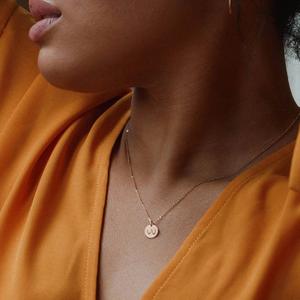 Collar con colgante <span class=keywords><strong>de</strong></span> disco redondo <span class=keywords><strong>de</strong></span> acero inoxidable para <span class=keywords><strong>lactancia</strong></span>, joyería potente feminista para el cáncer <span class=keywords><strong>de</strong></span> pecho - Product Image 6