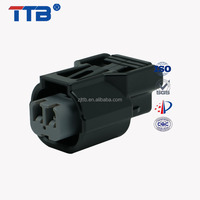 6188-0589 Conector de señal de giro doméstico 2 orificios 6189-0890 Enchufe de sensor de presión de admisión automotriz DJ70210A-1-21