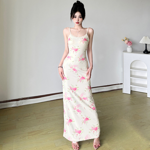 เดรสยาวลายดอกไม้สไตล์ฝรั่งเศส แต่งลูกไม้ ปะติดปะต่อ เปิดหลัง เซ็กซี่ สง่างาม เอวต่ำ สไตล์วันพักผ่อน - Product Image 4