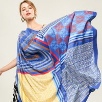Foulard carré en satin de viscose imprimé sur mesure OEM, motif nœud, toucher soyeux, châle réversible personnalisé, foulard pour femme