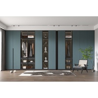 Armoire de chambre moderne sur mesure à portes battantes, avec rangement superposé convertible DIY, panneau en verre et éclairage intégré, organisateur de vêtements