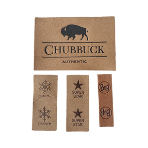 Etiqueta de cuero PU repujada ecológica personalizada de fábrica con MOQ bajo, etiqueta de cuero de gamuza estampada y grabada <span class=keywords><strong>para</strong></span> ropa/gorras - Product Image 2