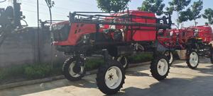 Máquina dosificadora de cuatro ruedas autopropulsada diésel HS, vehículo de plántulas de engorde de trigo y arroz de alta productividad - Product Image 2