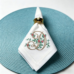 <span class=keywords><strong>Serviette</strong></span> <span class=keywords><strong>de</strong></span> <span class=keywords><strong>table</strong></span> personnalisée brodée <span class=keywords><strong>avec</strong></span> monogramme pour mariage, accessoire <span class=keywords><strong>de</strong></span> <span class=keywords><strong>table</strong></span> carré en tissu <span class=keywords><strong>avec</strong></span> initiales brodées - Product Image 3
